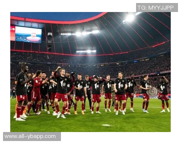 意大利媒体报道拜仁二队年轻中场哈维尔费尔南德斯有望加盟拉齐奥